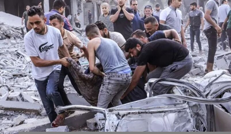 Two Bodies Recovered from Al-Zeitoun Neighborhood in Eastern Gaza City